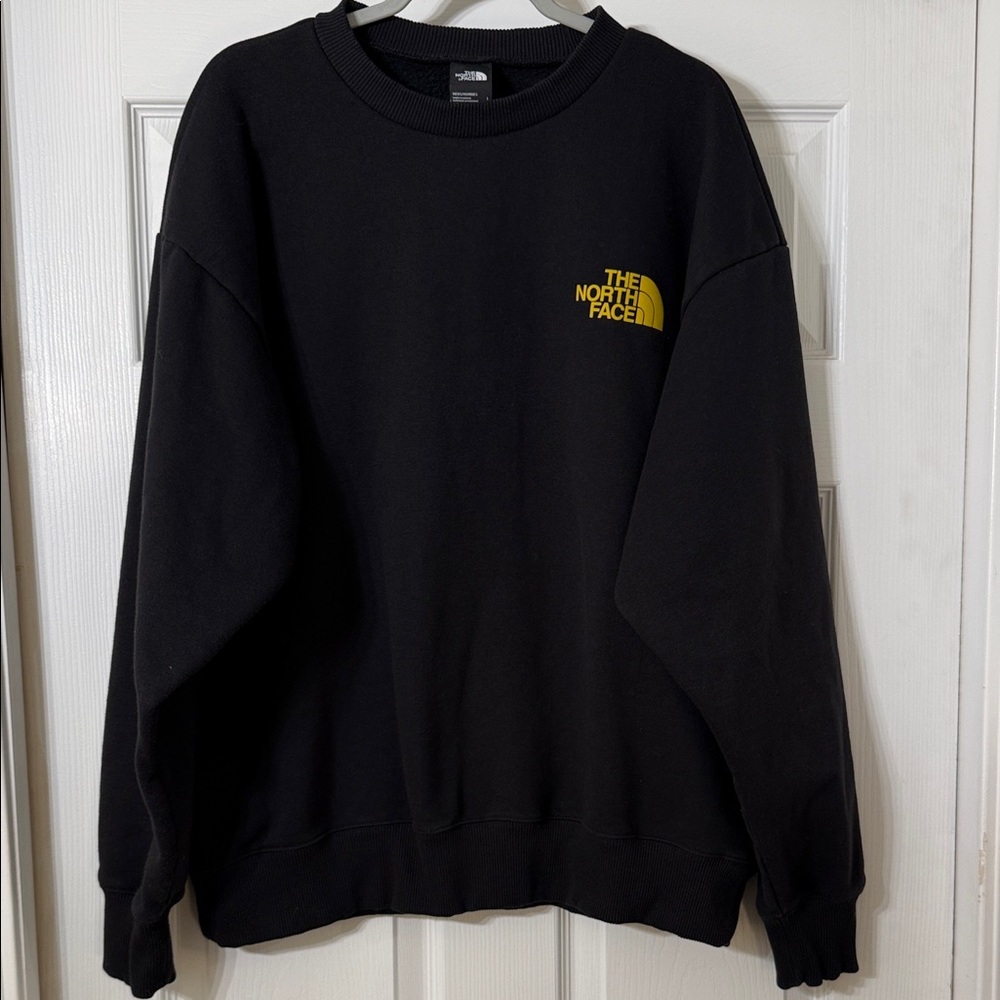 The North Face Men's Black and Yellow Logo Sweater -  Size Large